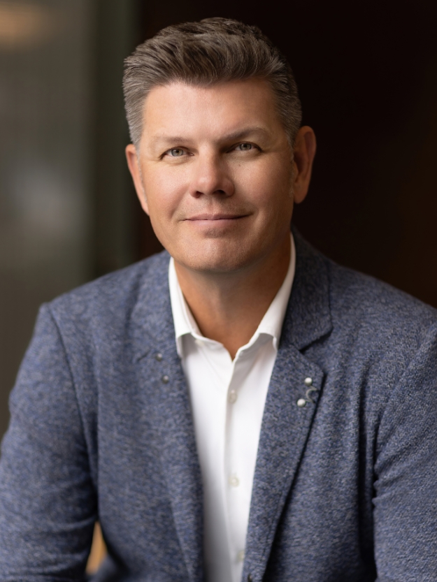 Eric Walczykowski​