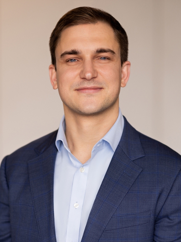 Charlie​​​​ Newell